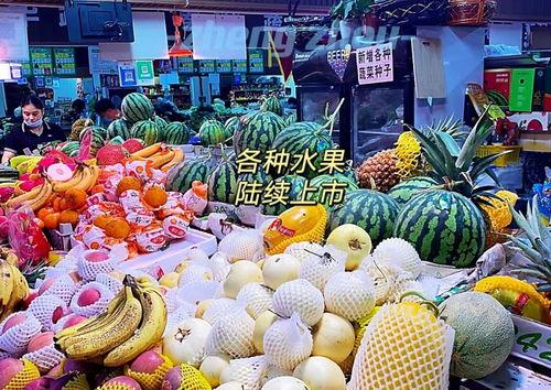 郑州操场吃瓜,揭秘校园生活背后的热点话题