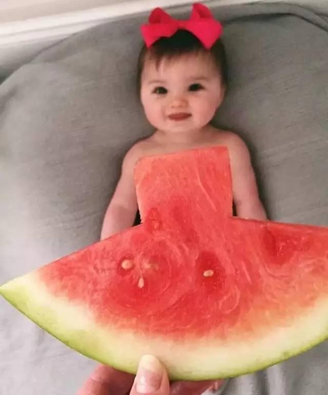 朋友圈结婚吃瓜,一场别开生面的结婚吃瓜盛宴