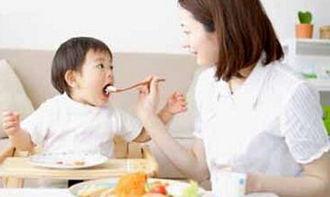 婴儿吃瓜卡喉咙,紧急应对与预防措施