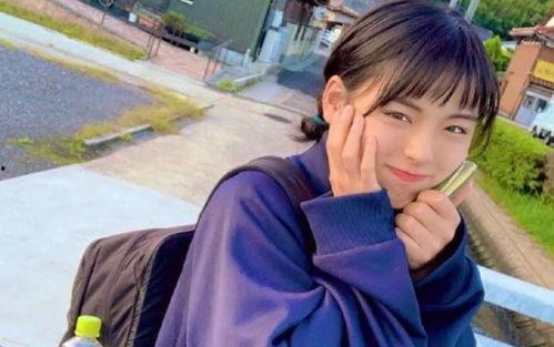 吃瓜系统男扮女装,揭秘虚拟世界的性别反转奇遇