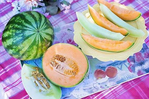 梦到别人吃我的瓜,揭秘梦中瓜分之谜